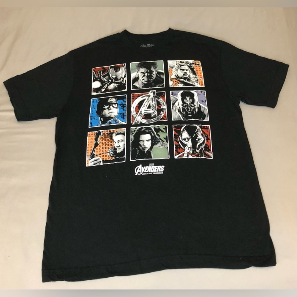 Marvel Avengers Age Of Ultron Graphic T-Shirt Size Large